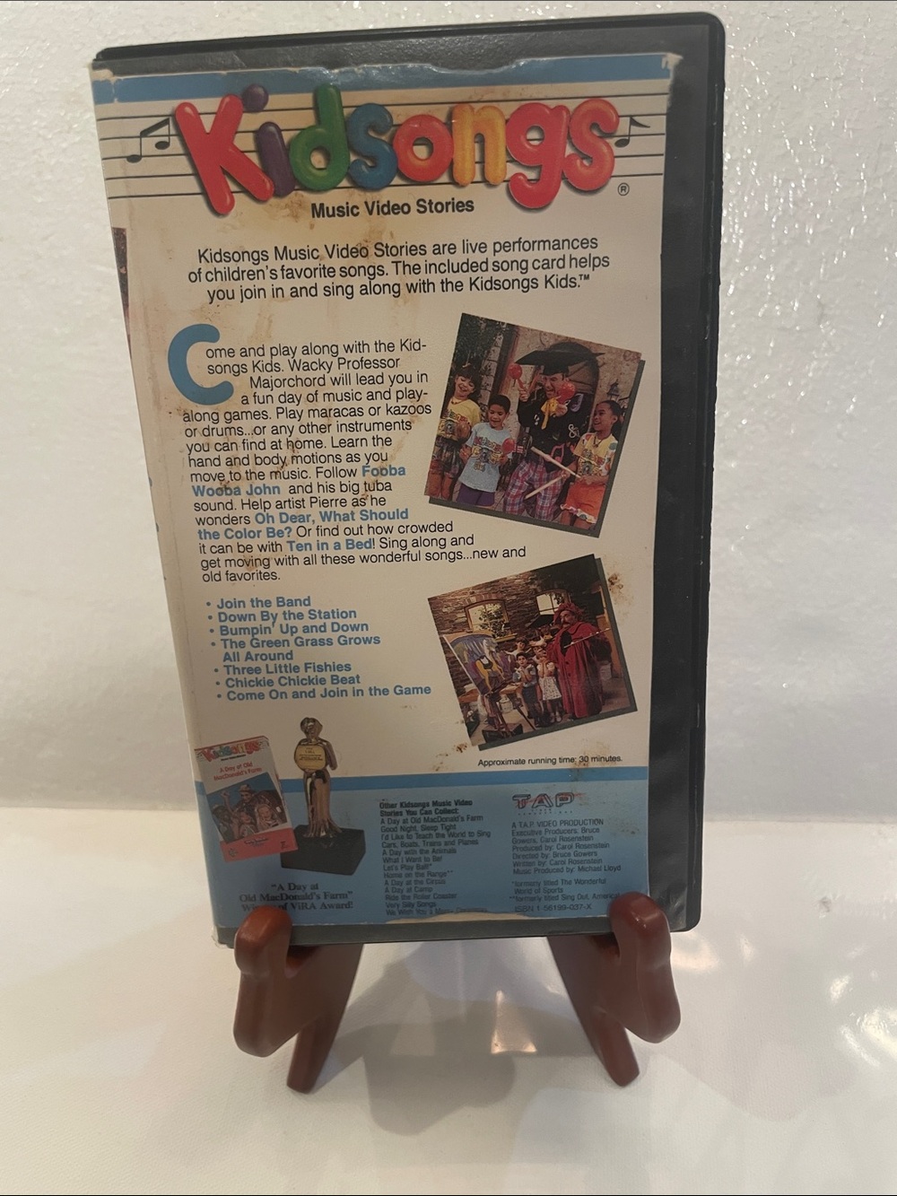 Vintage 90s kidsongs play-along songs VHS tape collectible video ViewMaster rare